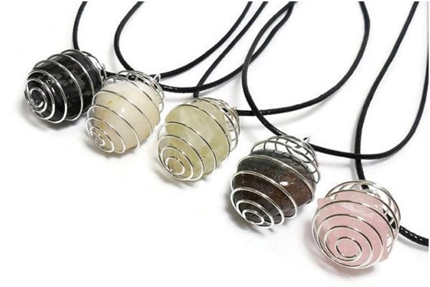 stone cage necklace 